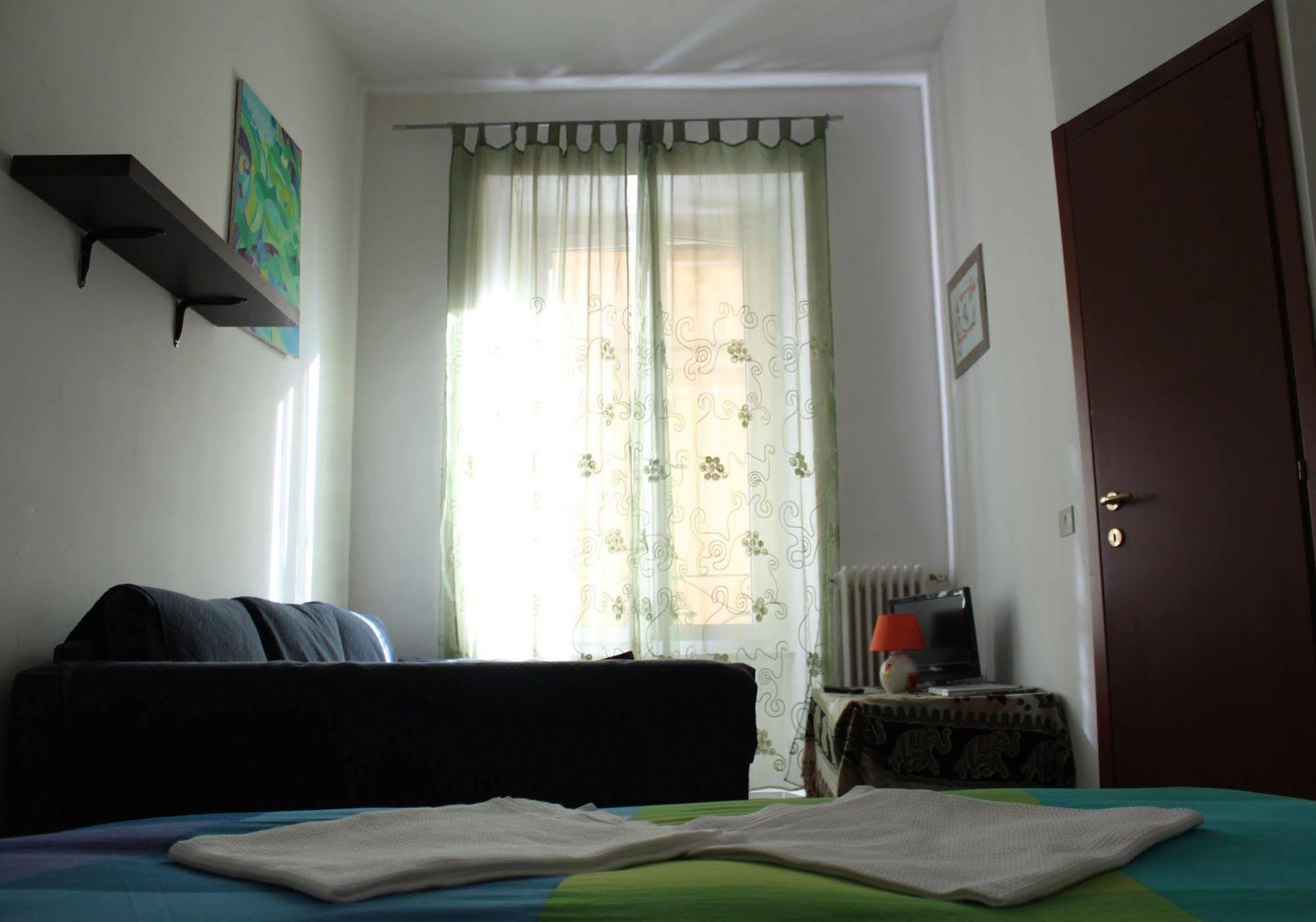 Galilei Guest House Рим Экстерьер фото